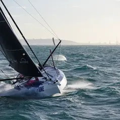 Who are the favourites for the race?